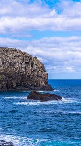 Превью обои море, скала, камни, пейзаж