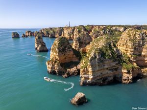 Превью обои море, скалы, горы, лодка, природа