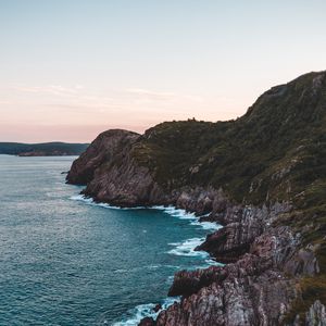 Превью обои море, утес, вид сверху, скалы, вода