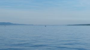 Превью обои море, вода, лодка, горизонт