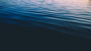 Превью обои море, вода, поверхность, линии
