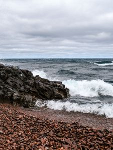 Превью обои море, волны, берег, галька, камни, природа