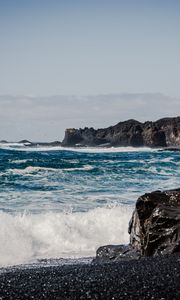 Превью обои море, волны, брызги, скалы, пейзаж