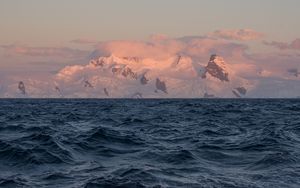 Превью обои море, волны, горы, облака