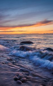 Превью обои море, волны, камни, закат