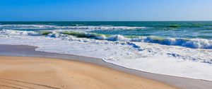 Превью обои море, волны, пена, пляж, берег, песок, природа