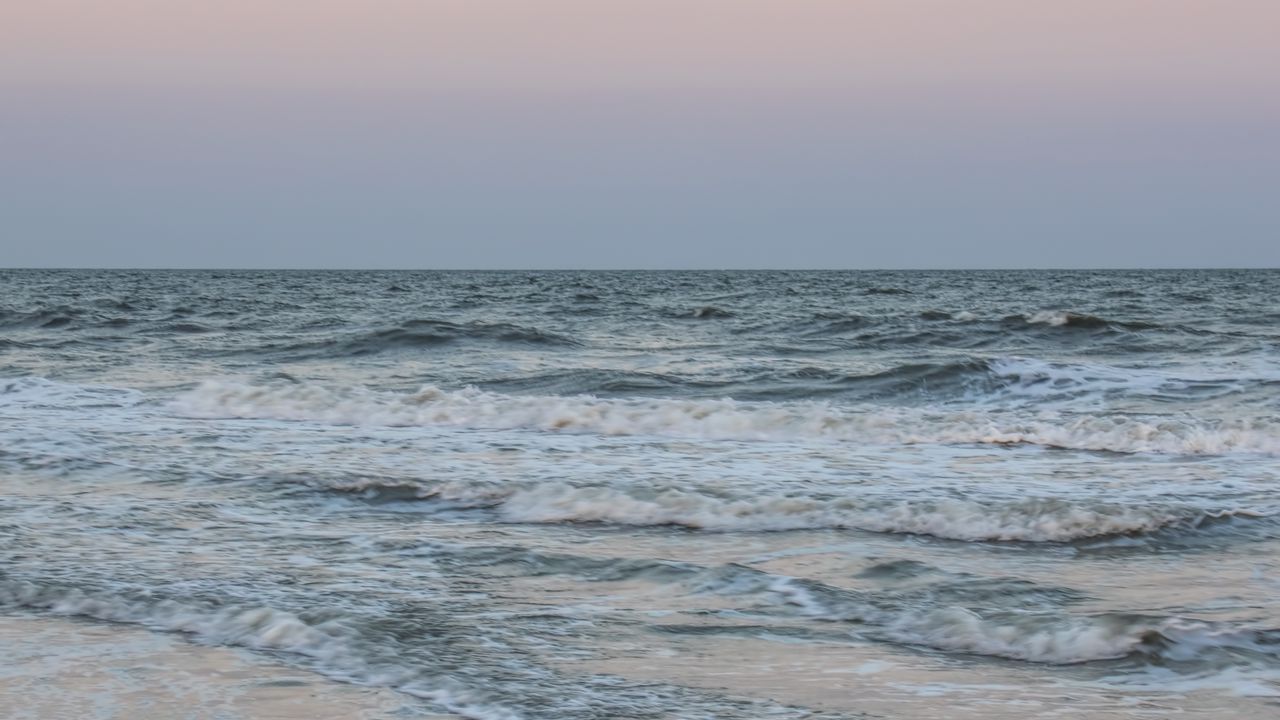 Обои море, волны, пляж, луна, отражение