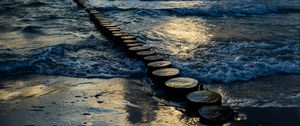 Превью обои море, волны, вода, облака, пейзаж, сумерки