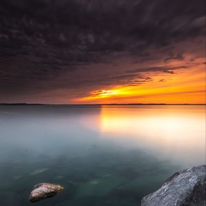 Превью обои море, закат, берег, вода, вид