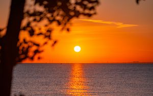 Превью обои море, закат, горизонт, размытие
