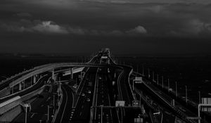 Превью обои мост, дорога, запутанный, чб, темный