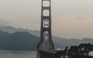 Превью обои мост, горы, туман, побережье, пейзаж