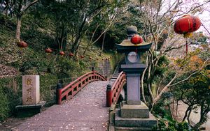 Превью обои мост, лестница, фонарь, япония