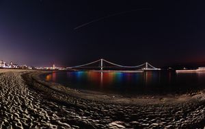 Превью обои мост, ночь, подсветка, отражение, побережье