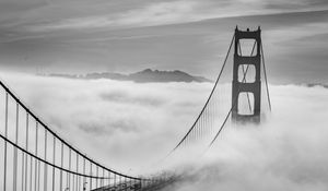 Превью обои мост, облака, туман, чб