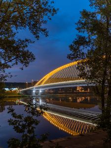 Превью обои мост, огни, ветки, река, архитектура