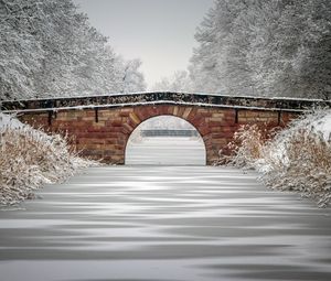 Превью обои мост, река, лед, снег, деревья, зима