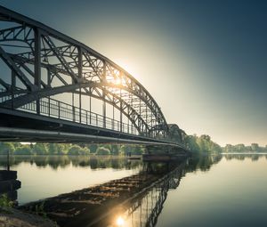 Превью обои мост, солнце, утро, вода, отражение