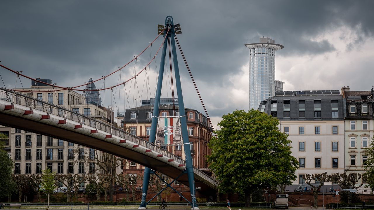 Обои мост, сваи, дома, река картинки на рабочий стол, фото скачать бесплатно