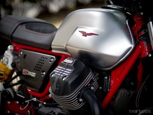 Превью обои moto guzzi, мотоцикл, красный, байк