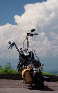 Превью обои мотоцикл, байк, черный, дорога, облака, мото
