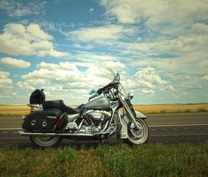 Превью обои мотоцикл, байк, дорога, лето, облака