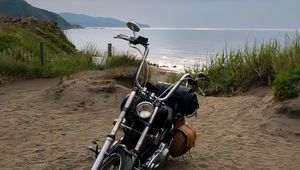 Превью обои мотоцикл, байк, пляж, песок, море
