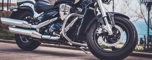 Превью обои мотоцикл, колесо, шина, вид сбоку