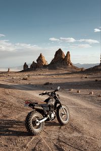 Превью обои мотоцикл, мотоспорт, пустыня, скалы