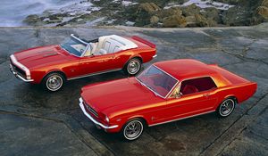 Превью обои muscle cars, 1964, ford mustang, hardtop coupe, 1967, chevrolet camaro ss, convertible