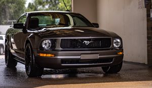 Превью обои mustang, автомобиль, вид спереди, фары
