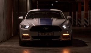 Превью обои mustang gt, mustang, спорткар, автомобиль, вид спереди, фары