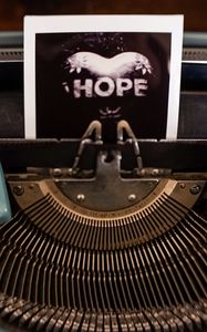 Превью обои надежда, слово, надпись, текст, печатная машинка