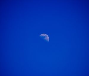 Превью обои небо, луна, минимализм, синий