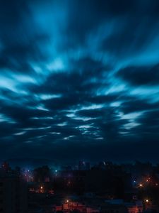 Превью обои небо, облака, ночь, город