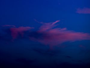 Превью обои небо, облака, темный, сумерки