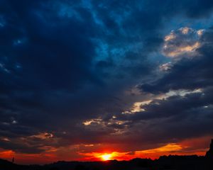 Превью обои небо, облака, закат, горизонт