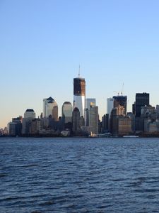 Превью обои небоскребы, здания, море, город