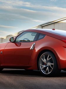 Превью обои nissan, 350z, красный, вид сбоку