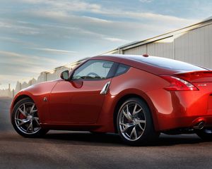 Превью обои nissan, 350z, красный, вид сбоку