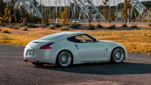 Превью обои nissan 370z, nissan, автомобиль, спорткар, вид сбоку