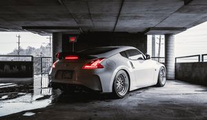 Превью обои nissan 370z, nissan, автомобиль, спорткар, белый, фары