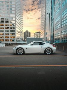 Превью обои nissan 370z, nissan, автомобиль, спорткар, вид сбоку, белый