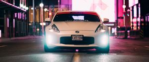 Превью обои nissan 370z, nissan, автомобиль, белый, дорога, свет