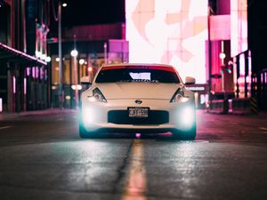 Превью обои nissan 370z, nissan, автомобиль, белый, дорога, свет