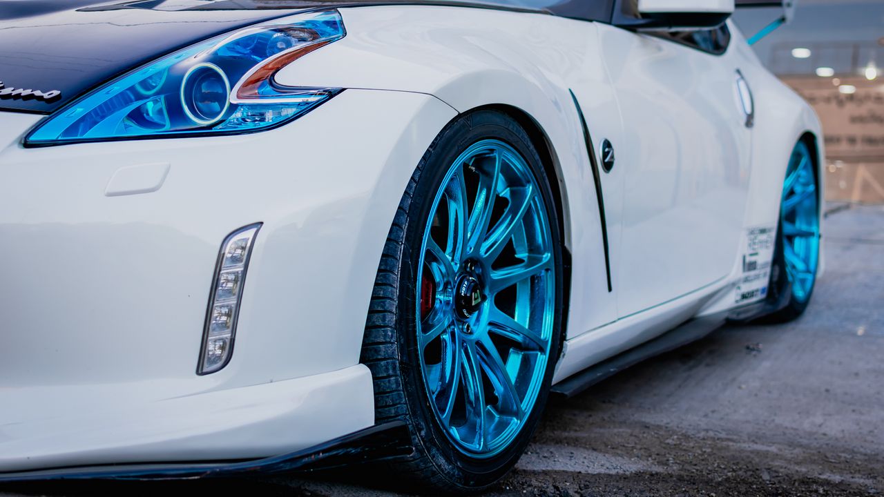 Обои nissan 370z, nissan, колесо, диски, автомобиль