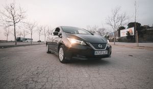 Превью обои nissan, автомобиль, черный, дорога, асфальт