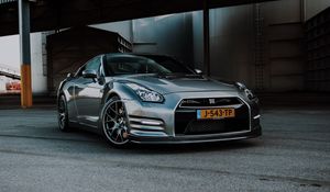 Превью обои nissan gt-r, nissan, автомобиль, серебряный, дорога