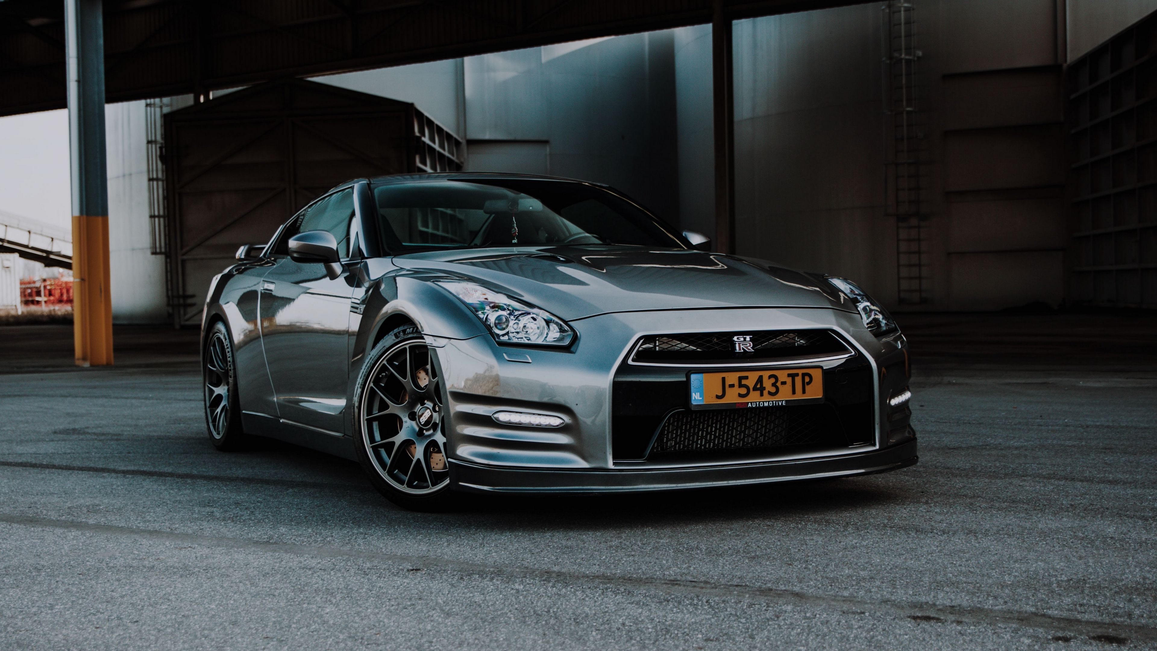 Nissan gtr r35 обои 4к