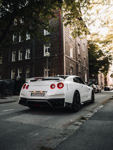 Превью обои nissan gt-r, nissan, спорткар, автомобиль, вид сзади